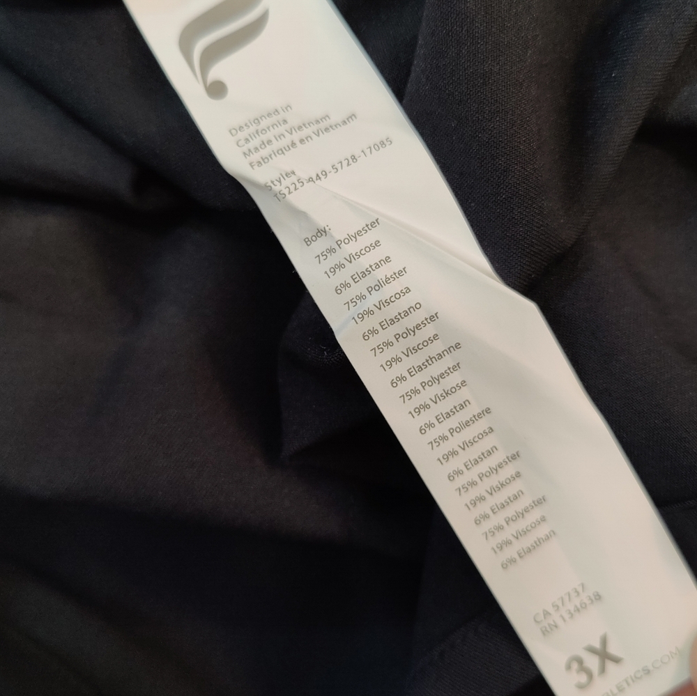 Fabletics Scrub Top - Picture 5 of 5